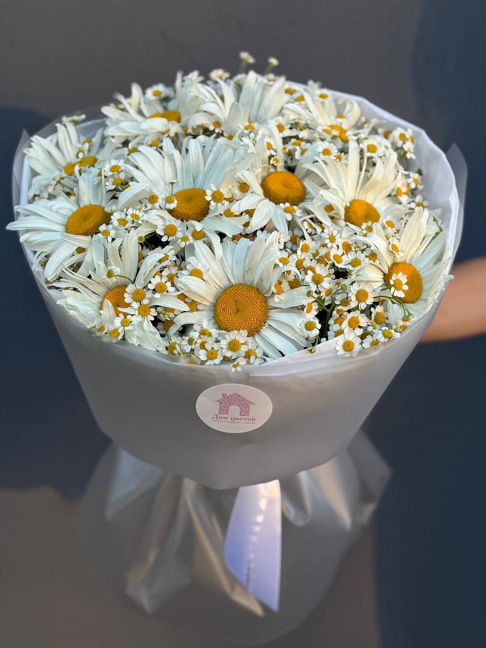 Авторский букет из 11 ромашек