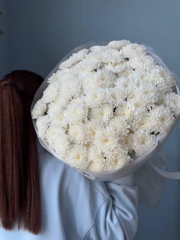 Букет белых кустовых хризантем, 15 штук