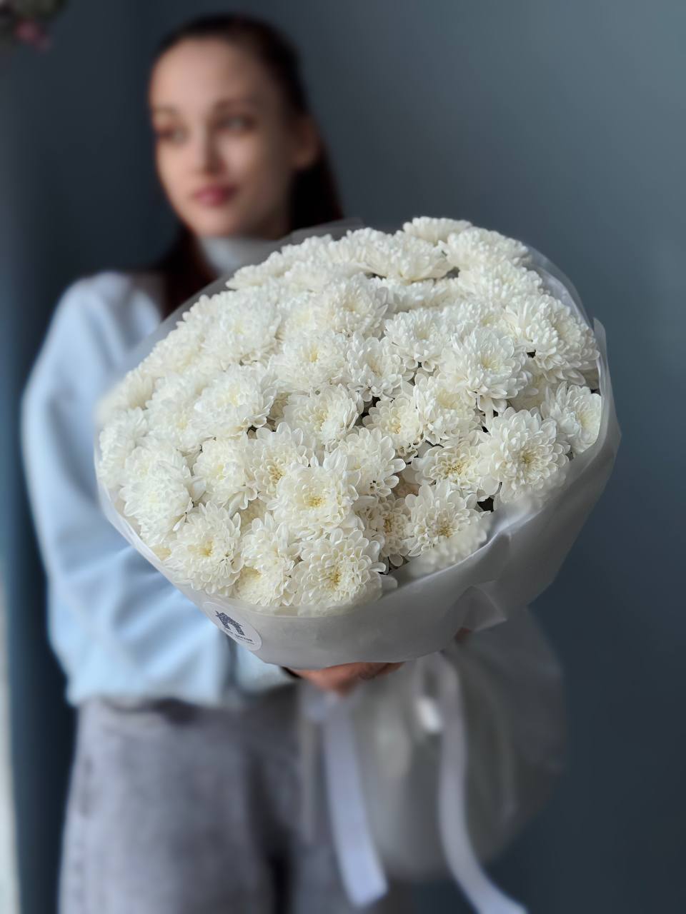 Букет белых кустовых хризантем, 15 штук