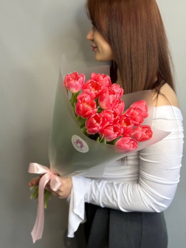 Букет из 15 розовых тюльпанов