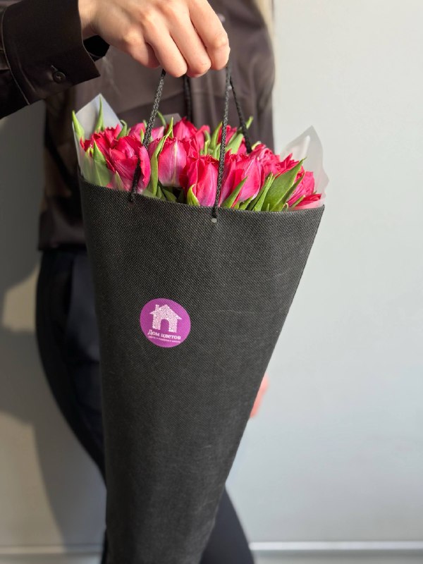 Букет из 19 малиновых тюльпанов, пионовидных — фото 7