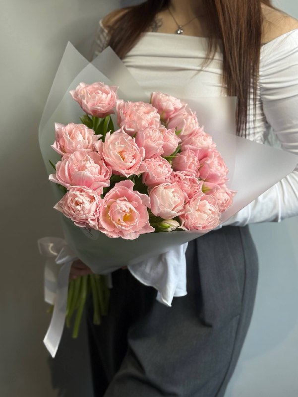 Букет из 19 пионовидных тюльпанов, розовых