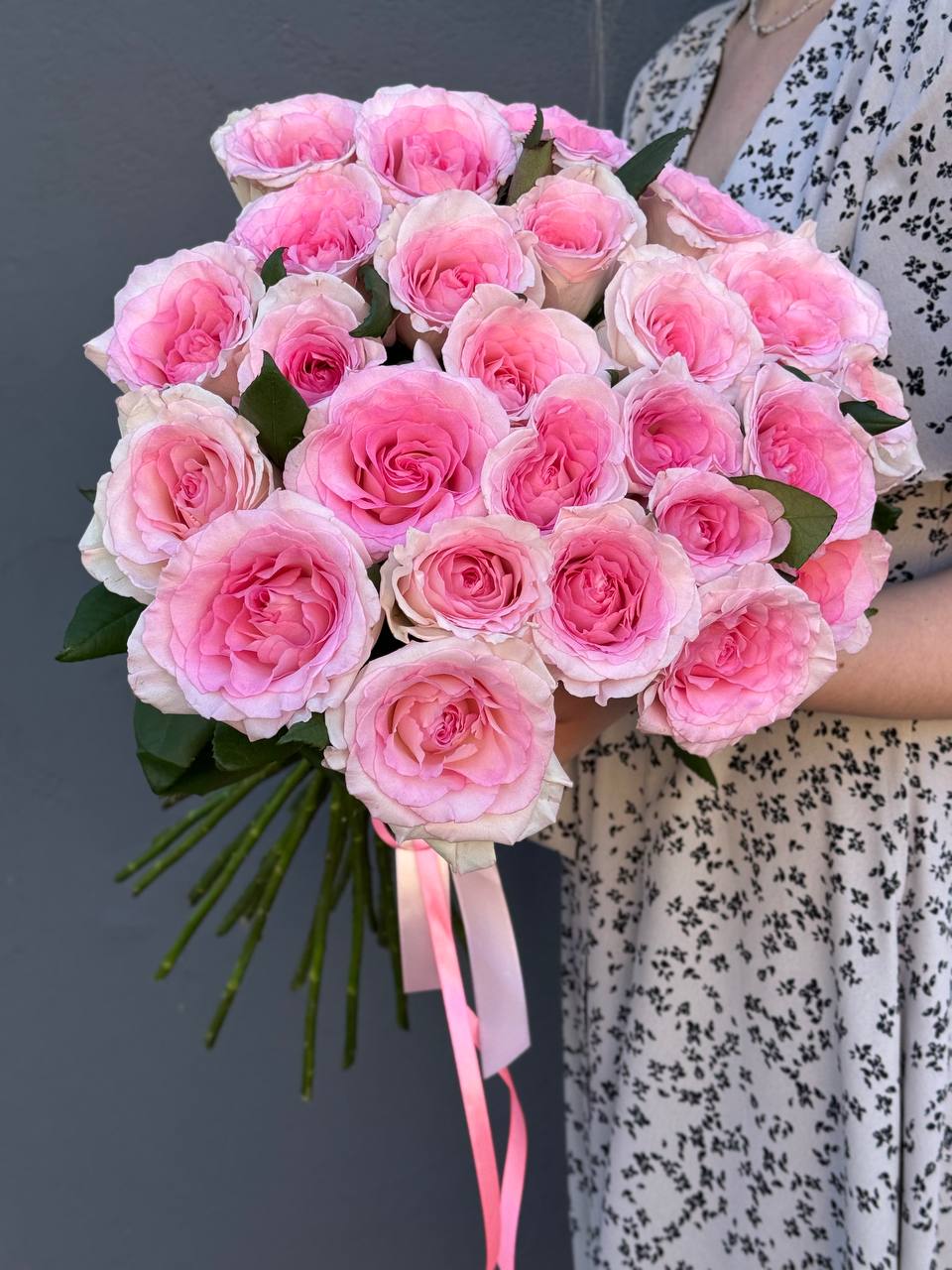 Букет из 25 роз 50см под ленту