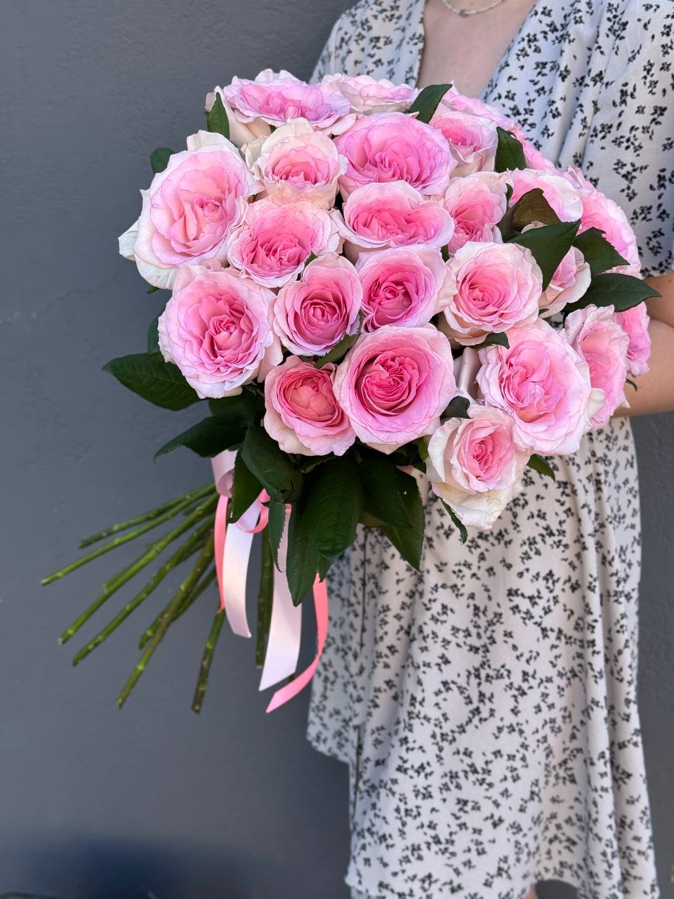 Букет из 25 роз 50см под ленту