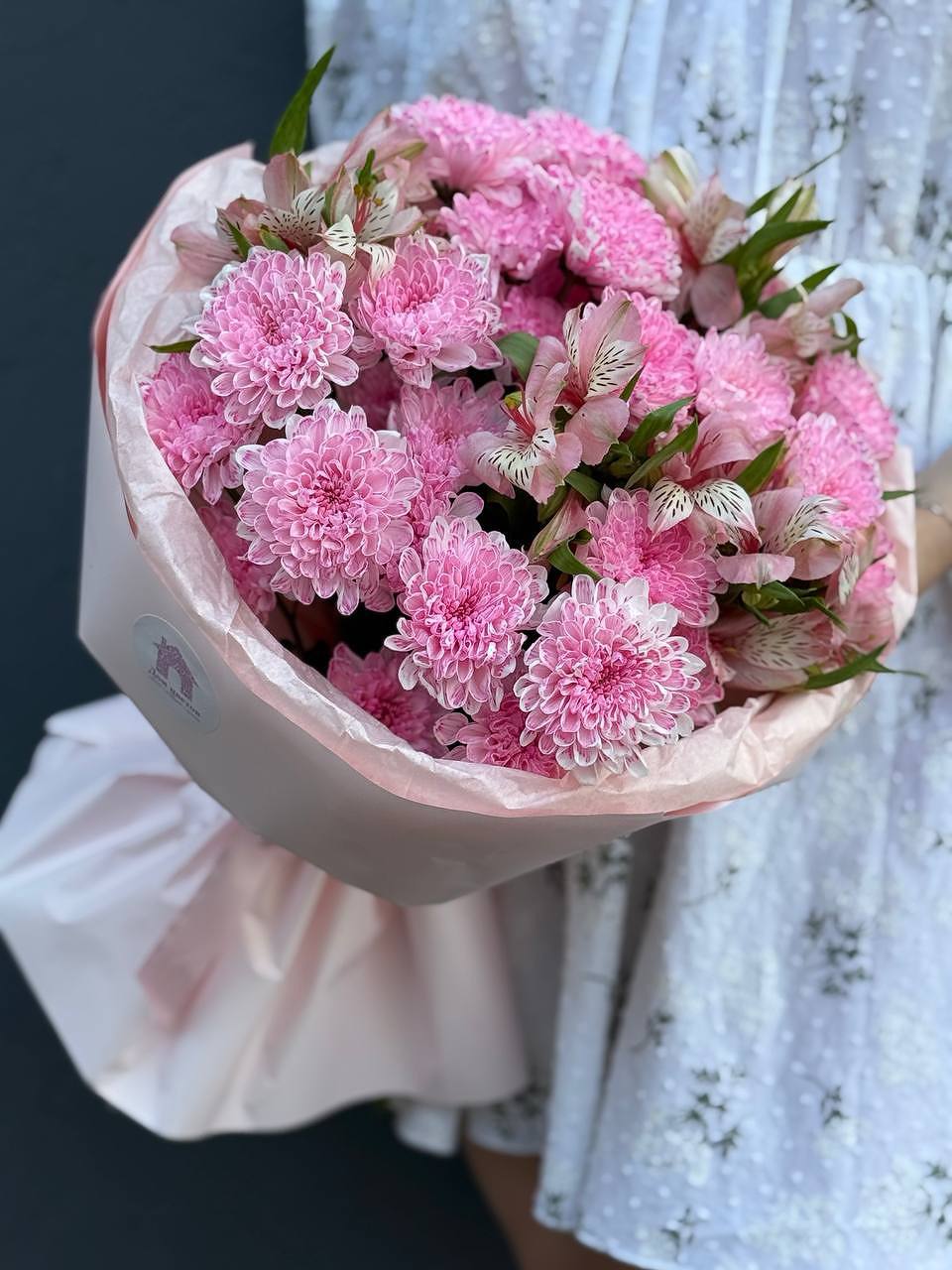 Букет из кустовой хризантемы с альстромерией №3