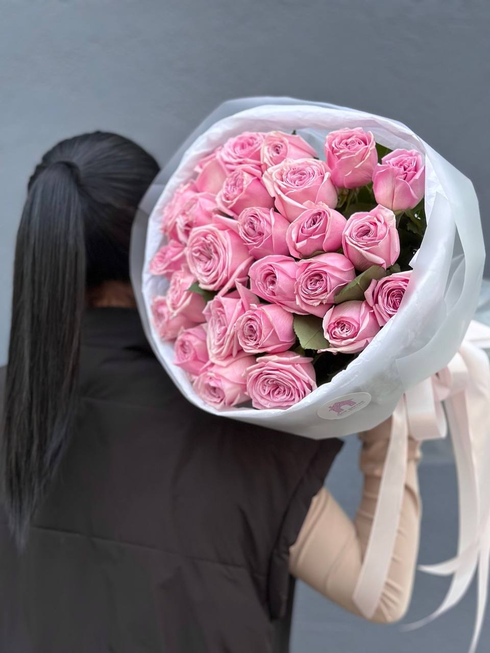 Букет розовых роз, 25шт
