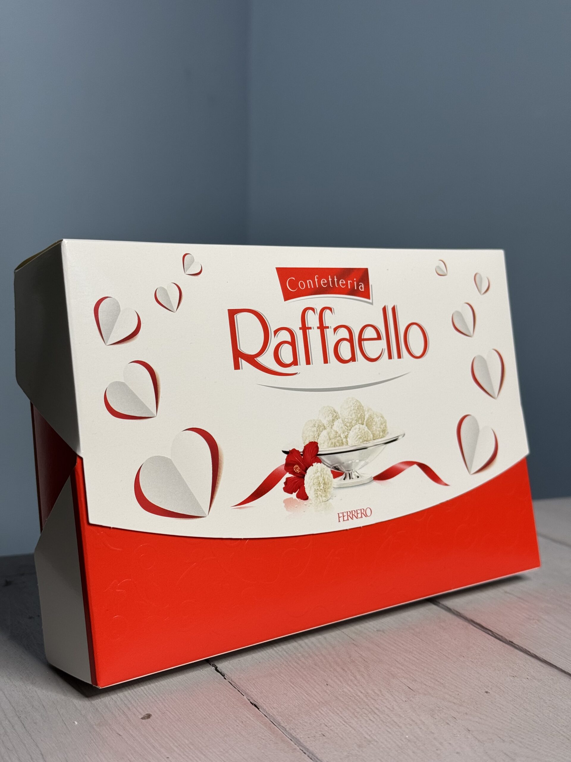 Конфеты Raffaello 90гр